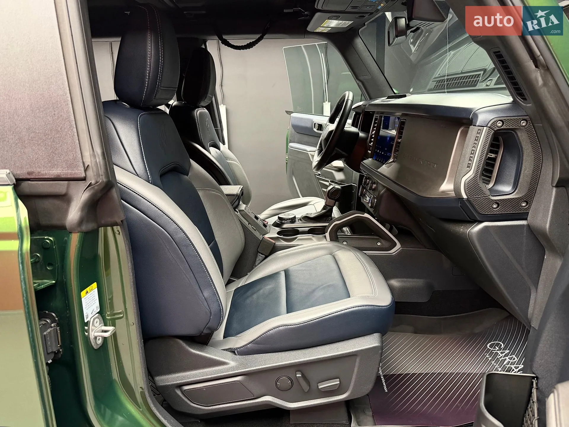 2022 Ford Bronco - мініатюра 51