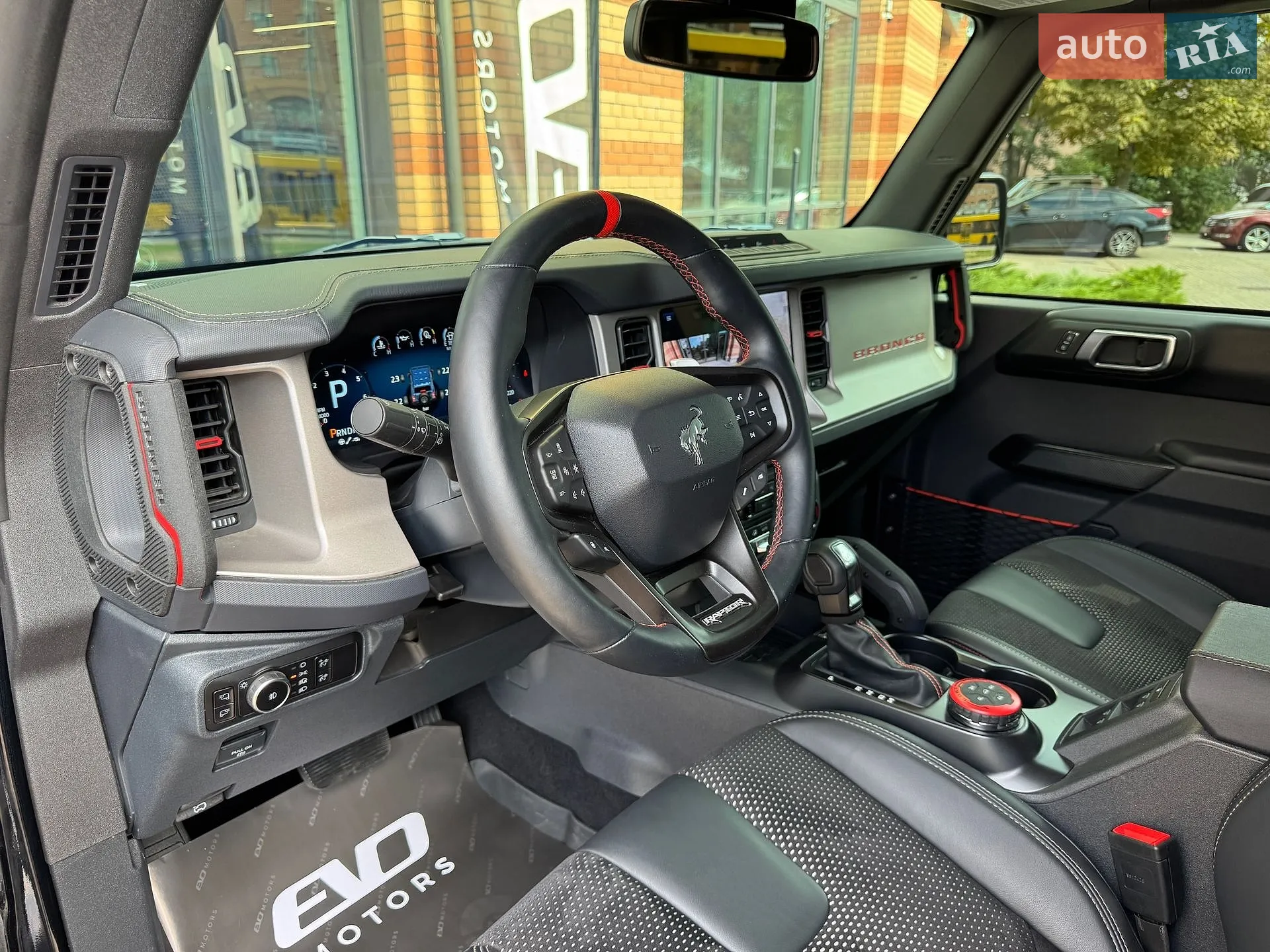 2024 Ford Bronco - мініатюра 21