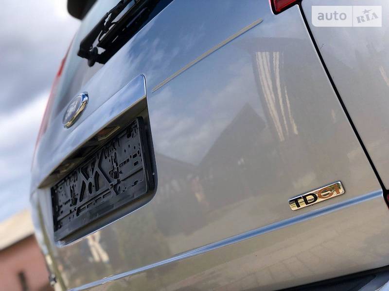 Універсал Ford C-Max 2009 в Коломиї