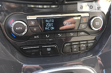 Хетчбек Ford C-Max 2012 в 