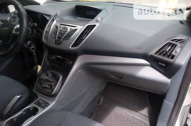 Седан Ford C-Max 2011 в 