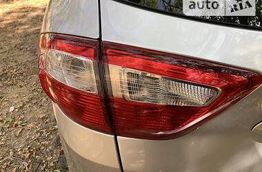 Универсал Ford C-Max 2015 в 