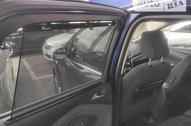 Минивэн Ford C-Max 2012 в 