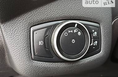Минивэн Ford C-Max 2015 в 