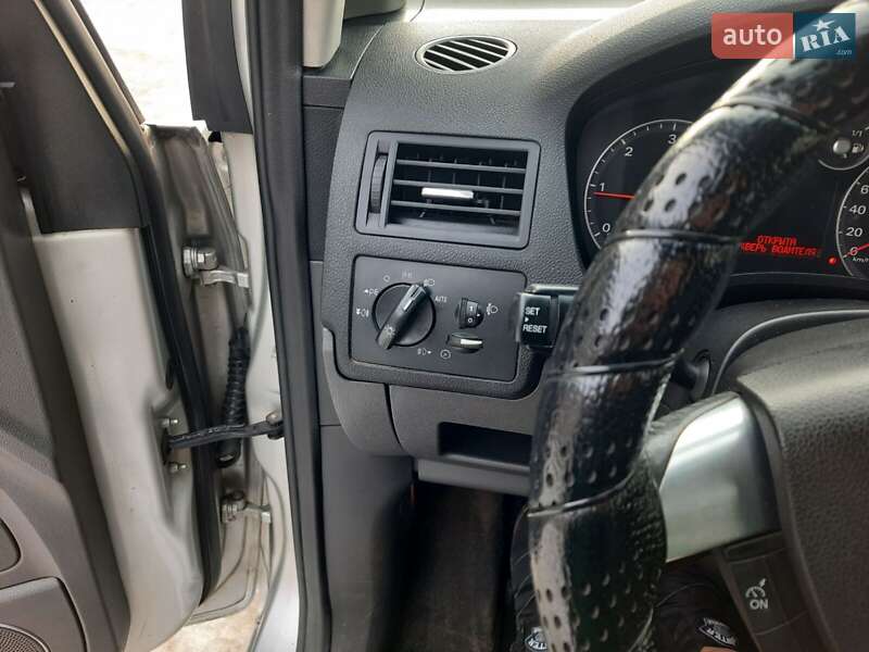 Мінівен Ford C-Max 2007 в Рава-Руській