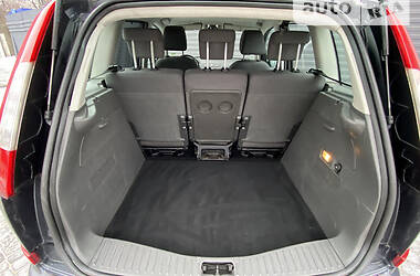 Минивэн Ford C-Max 2006 в Каменском