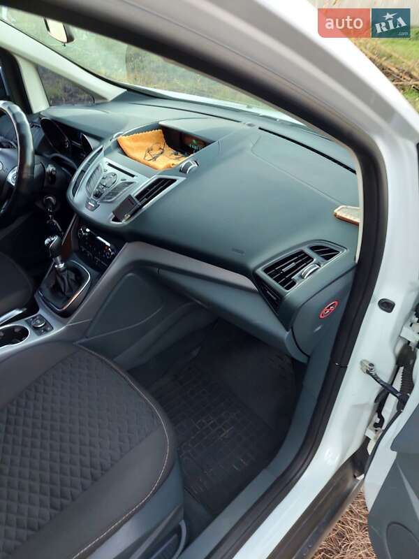Микровэн Ford C-Max 2014 в Новгород-Северском фото 27 Микровэн Ford C-Max 2014 в Новгород-Северском