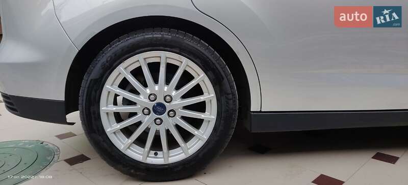 Мікровен Ford C-Max 2014 в Ірпені