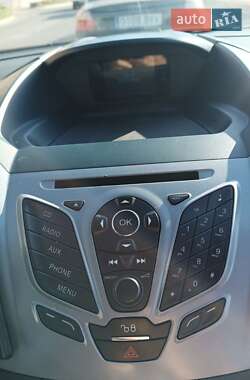 Хетчбек Ford C-Max 2012 в 