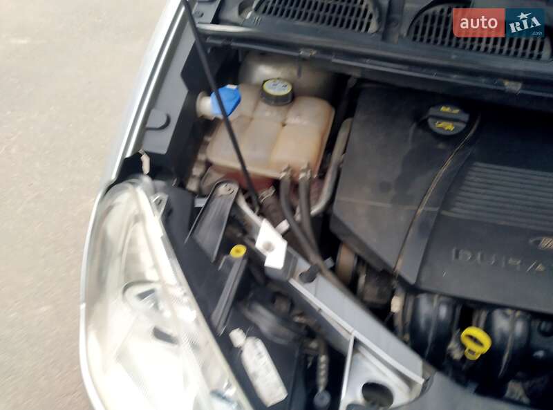 Микровэн Ford C-Max 2008 в Житомире