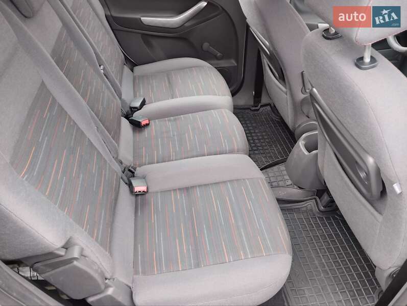 Минивэн Ford C-Max 2007 в Ходорове