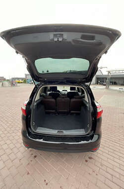 Мікровен Ford C-Max 2013 в Сарнах