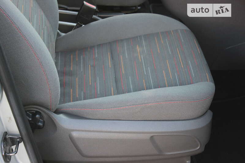 Мікровен Ford C-Max 2010 в Дніпрі