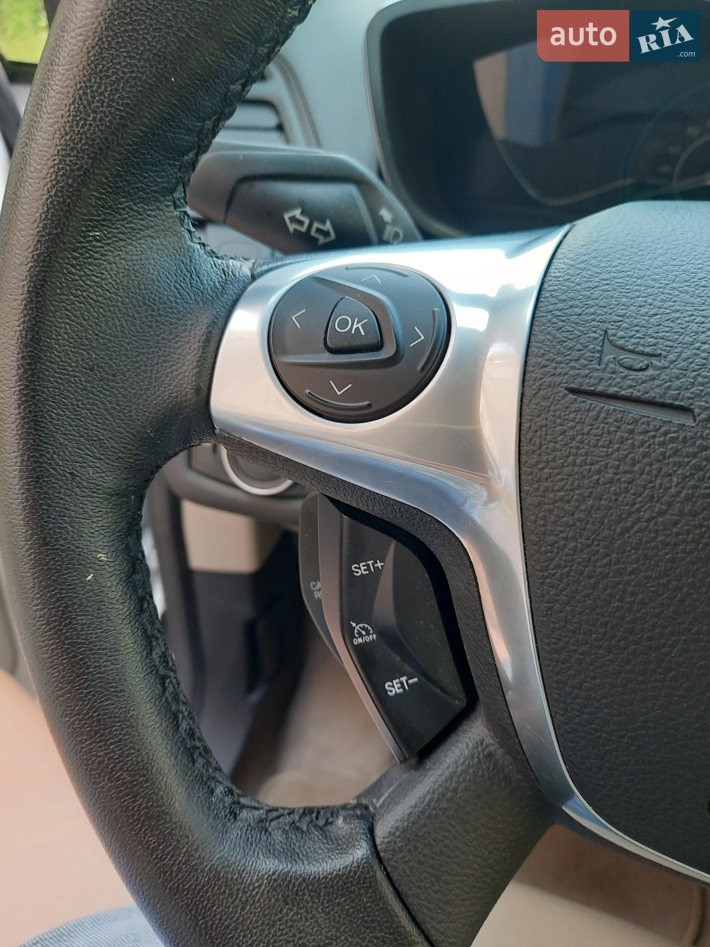 2016 Ford C-MAX - мініатюра 23