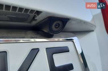 Минивэн Ford C-Max 2016 в 
