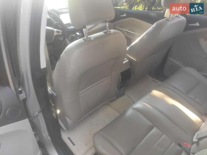 Мінівен Ford C-Max 2014 в Черкасах