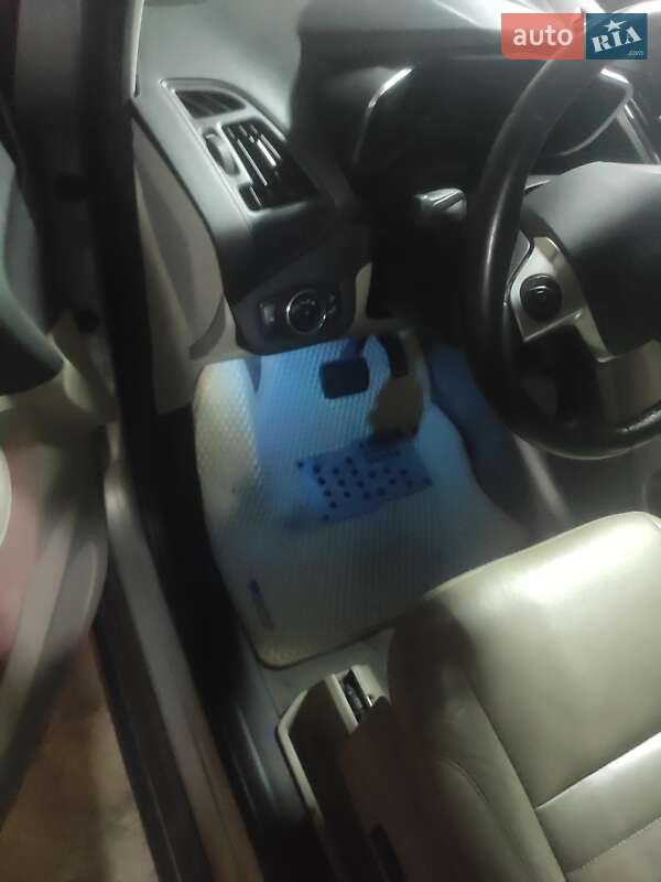 Мінівен Ford C-Max 2014 в Черкасах