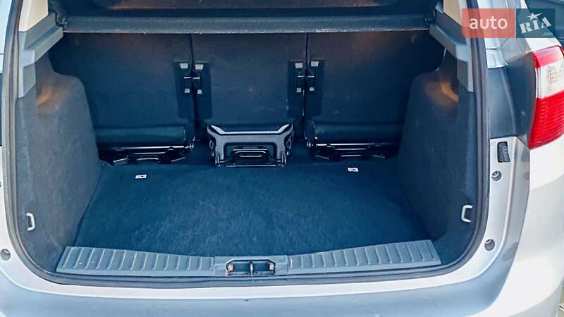 Минивэн Ford C-Max 2012 в Александрие