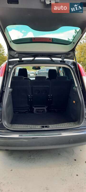 Минивэн Ford C-Max 2005 в Дрогобыче