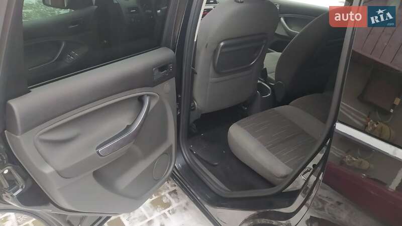 Минивэн Ford C-Max 2008 в Кременце