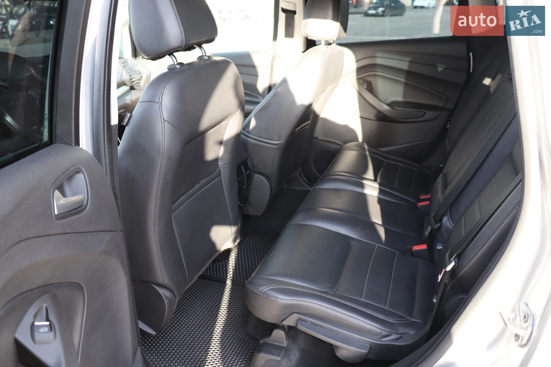 2016 Ford C-MAX - мініатюра 40