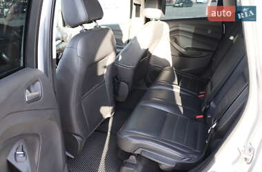 Минивэн Ford C-Max 2016 в 