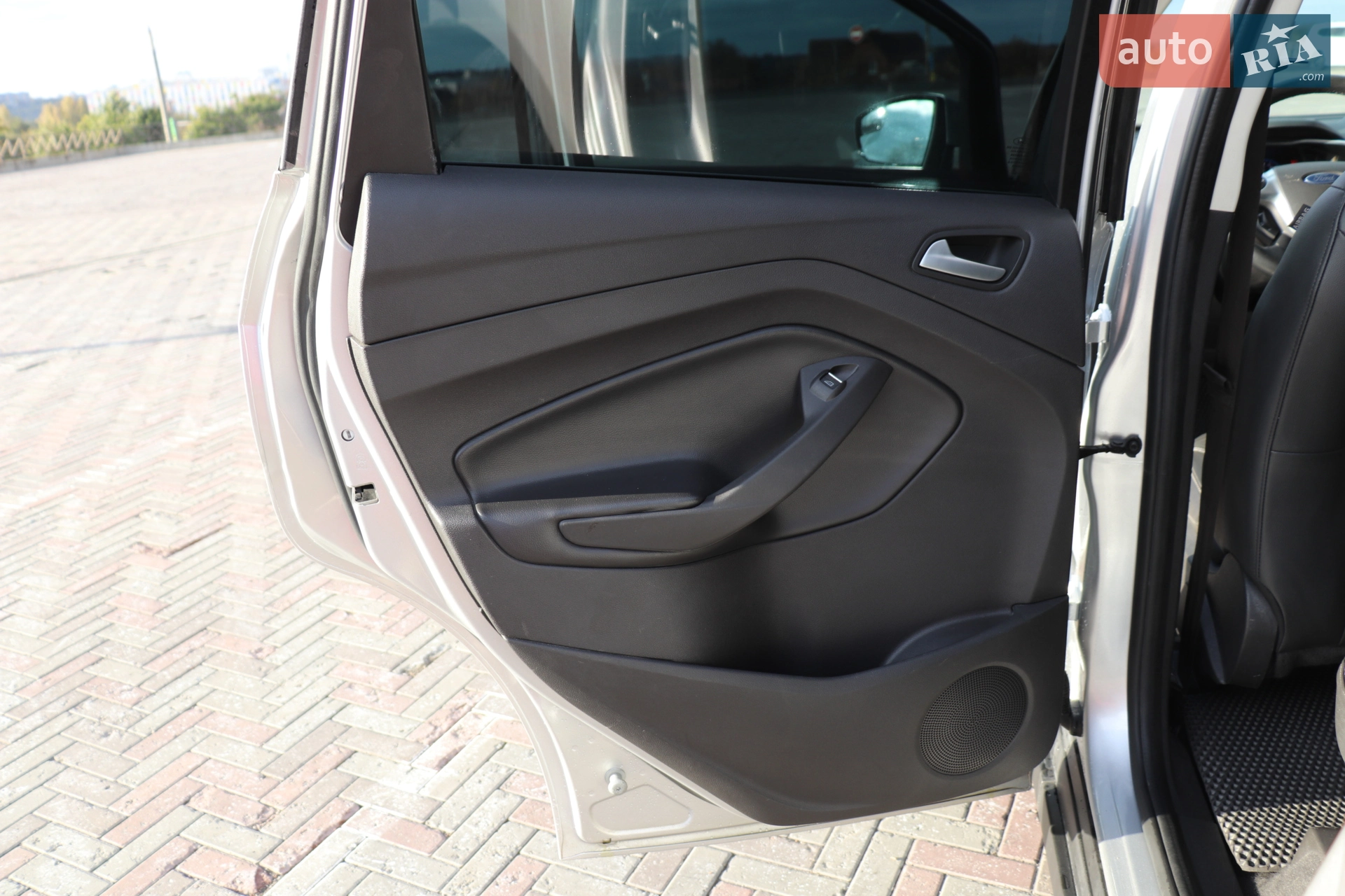 2016 Ford C-MAX - мініатюра 42