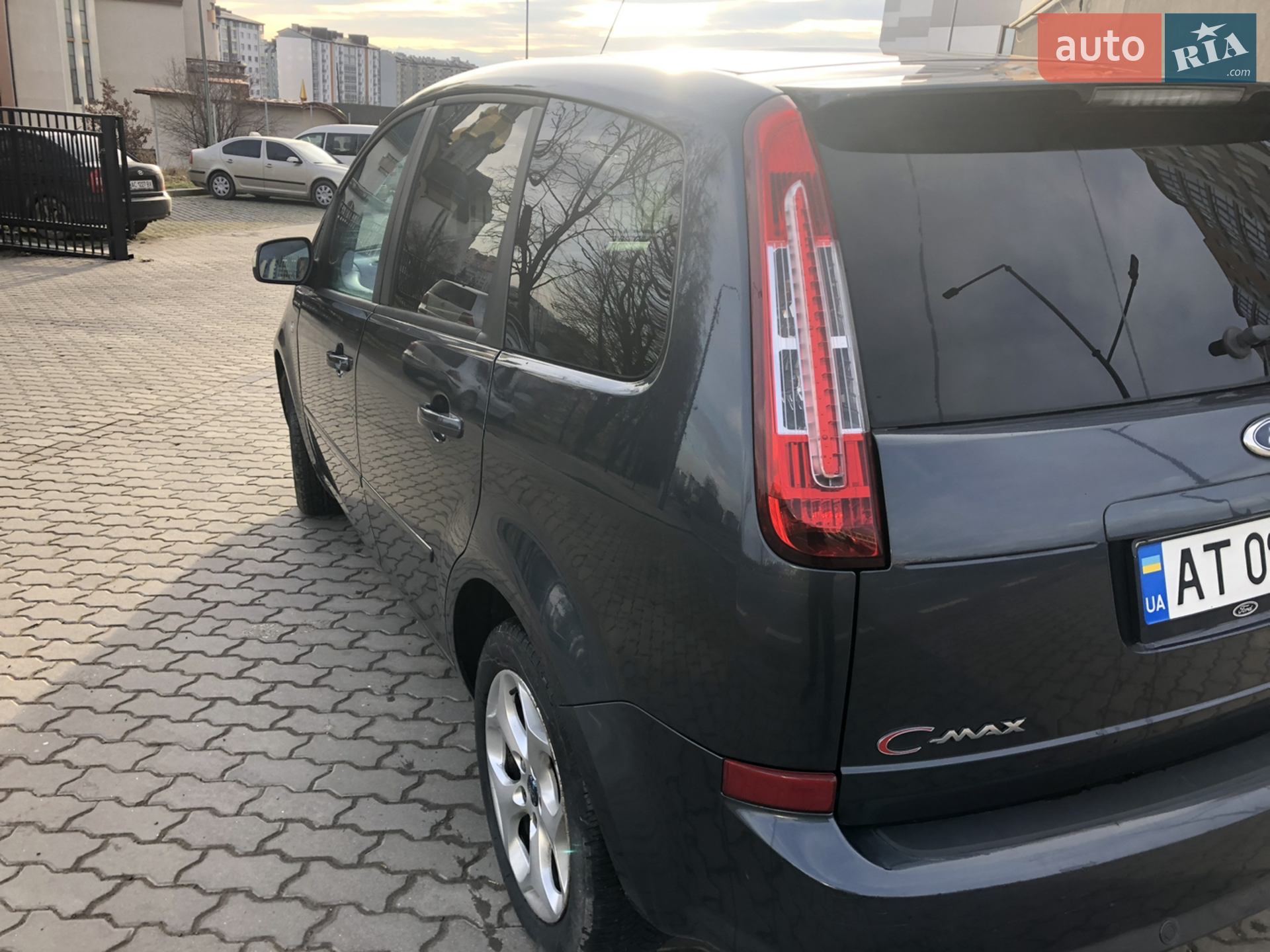 2010 Ford C-MAX - мініатюра 10