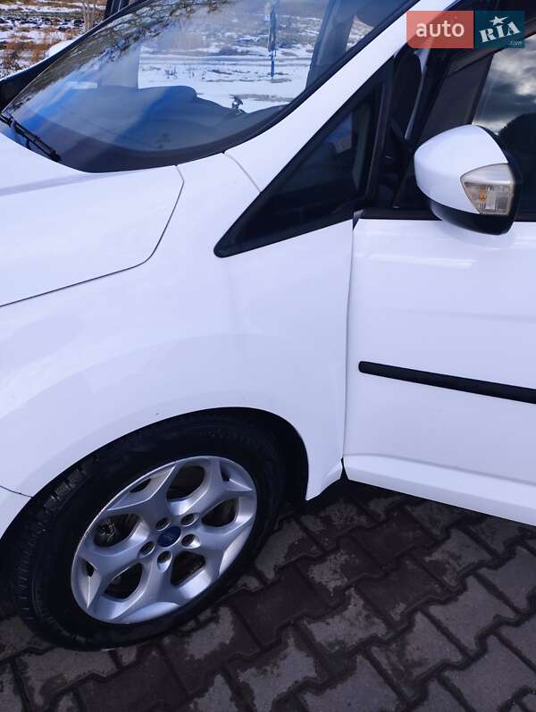 Минивэн Ford C-Max 2012 в Львове