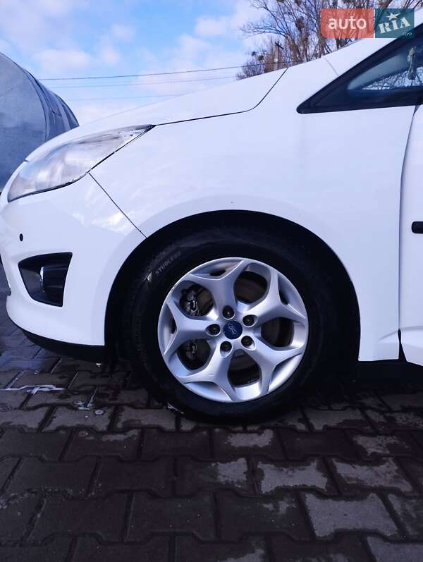 Минивэн Ford C-Max 2012 в Львове