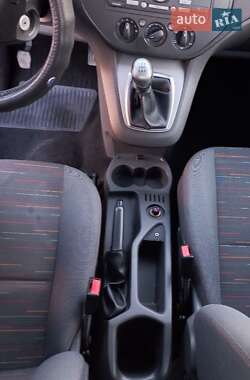 Минивэн Ford C-Max 2010 в 