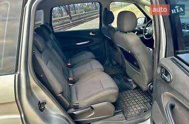 Минивэн Ford C-Max 2009 в 