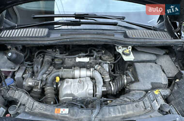 Минивэн Ford C-Max 2012 в 