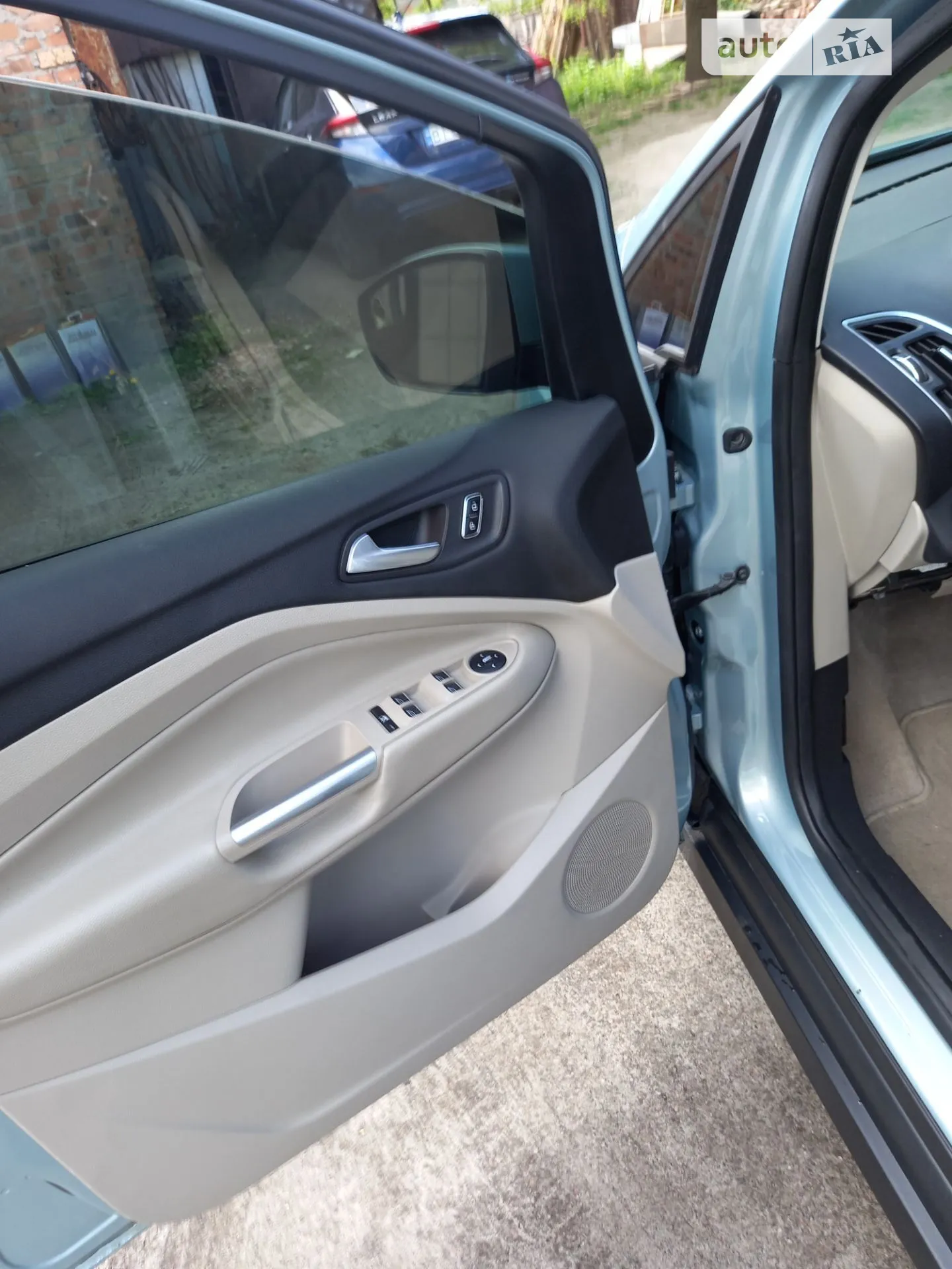 2012 Ford C-MAX - мініатюра 11