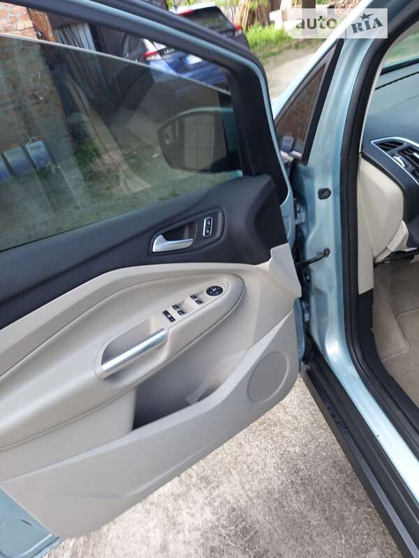 Минивэн Ford C-Max 2012 в Полтаве фото 8 Минивэн Ford C-Max 2012 в Полтаве