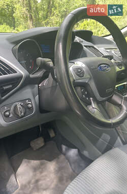 Минивэн Ford C-Max 2013 в 