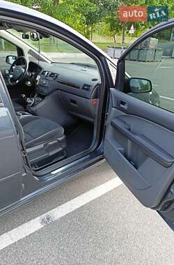 Минивэн Ford C-Max 2006 в Киеве