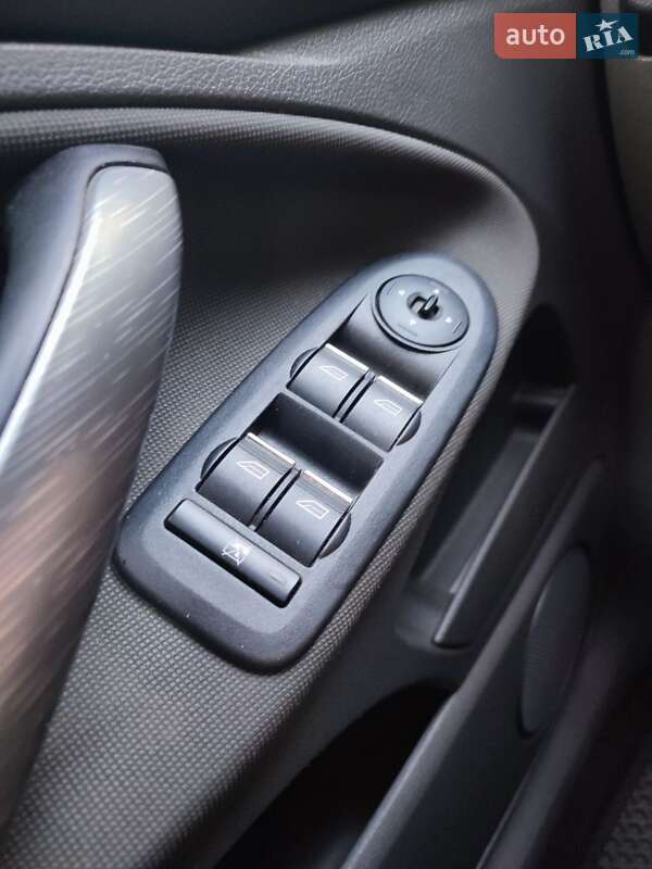 Мінівен Ford C-Max 2008 в Черкасах