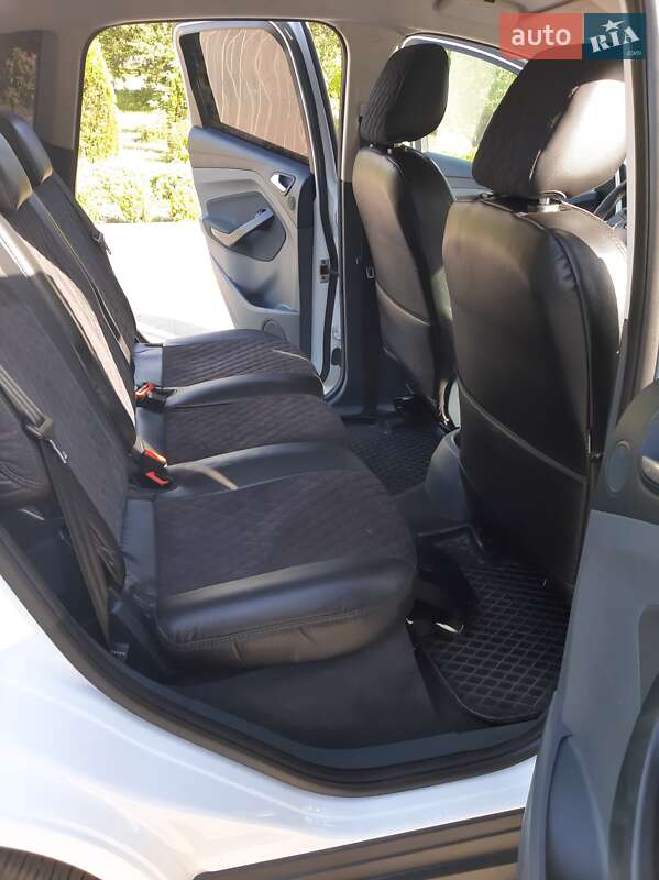 Минивэн Ford C-Max 2013 в Черкассах