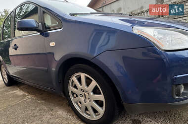 Минивэн Ford C-Max 2006 в Коростене