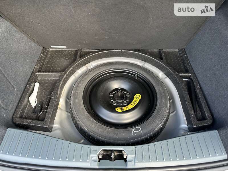 Мінівен Ford C-Max 2013 в Рівному