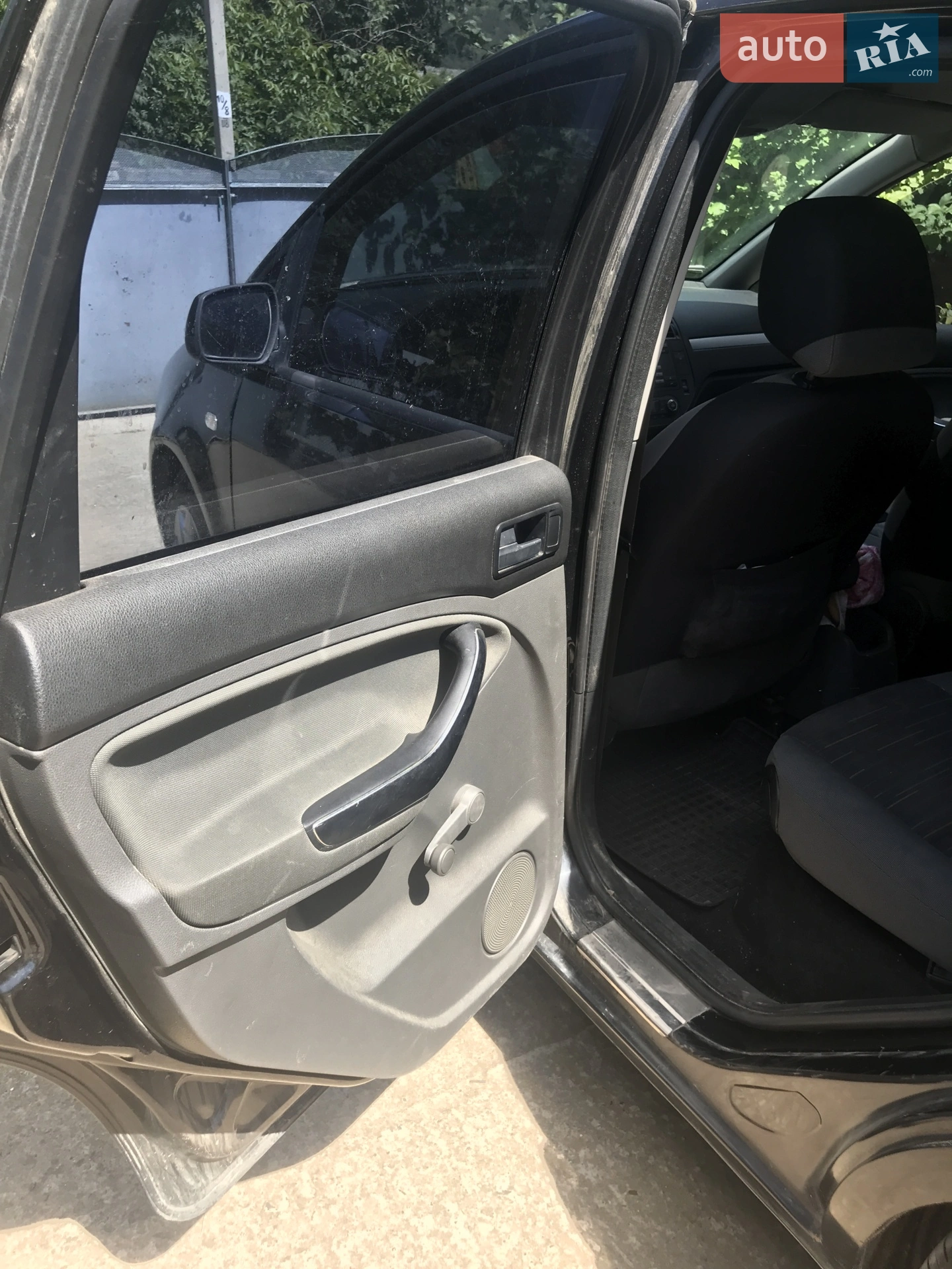 2010 Ford C-MAX - мініатюра 11