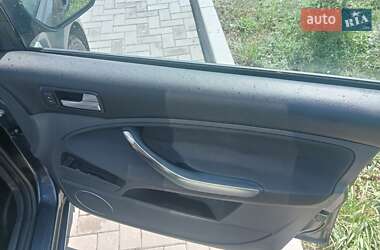 Минивэн Ford C-Max 2008 в Клевани