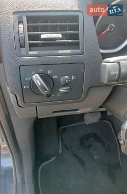 Минивэн Ford C-Max 2008 в Клевани