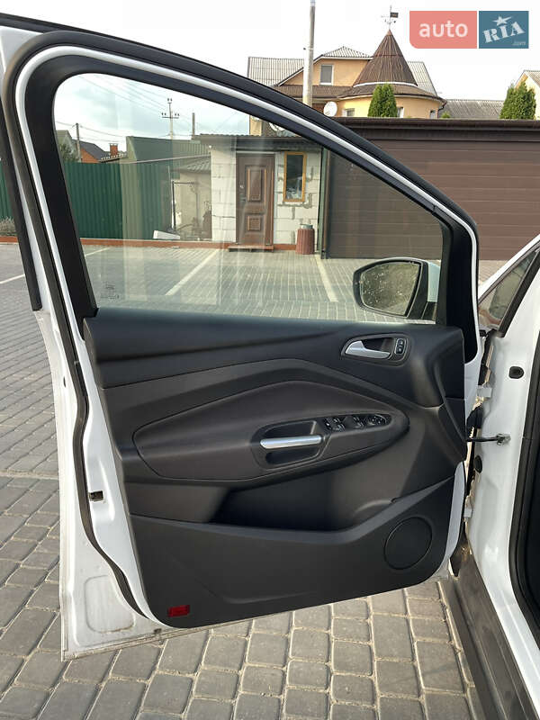 Минивэн Ford C-Max 2016 в Гайсине