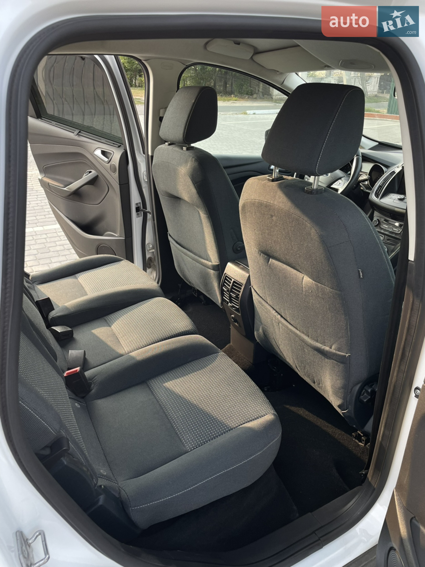 2016 Ford C-MAX - мініатюра 65