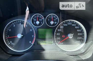 Мінівен Ford C-Max 2007 в 