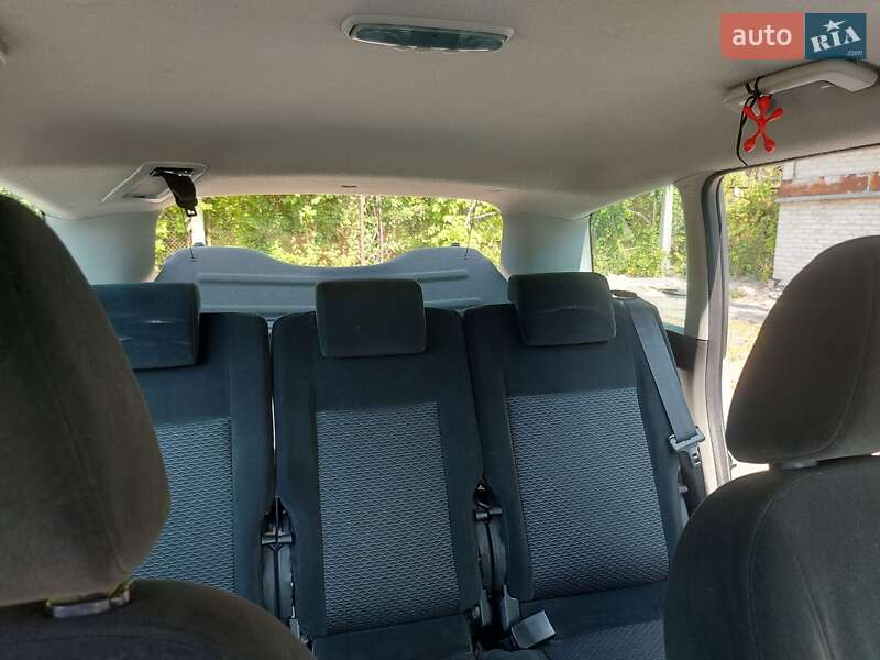 Минивэн Ford C-Max 2010 в Луцке