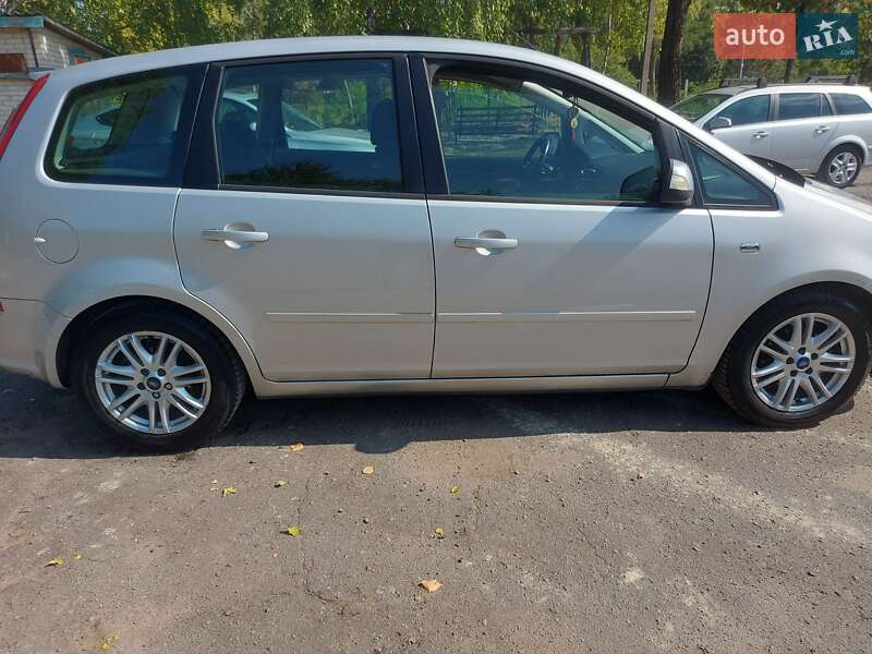 Минивэн Ford C-Max 2010 в Луцке