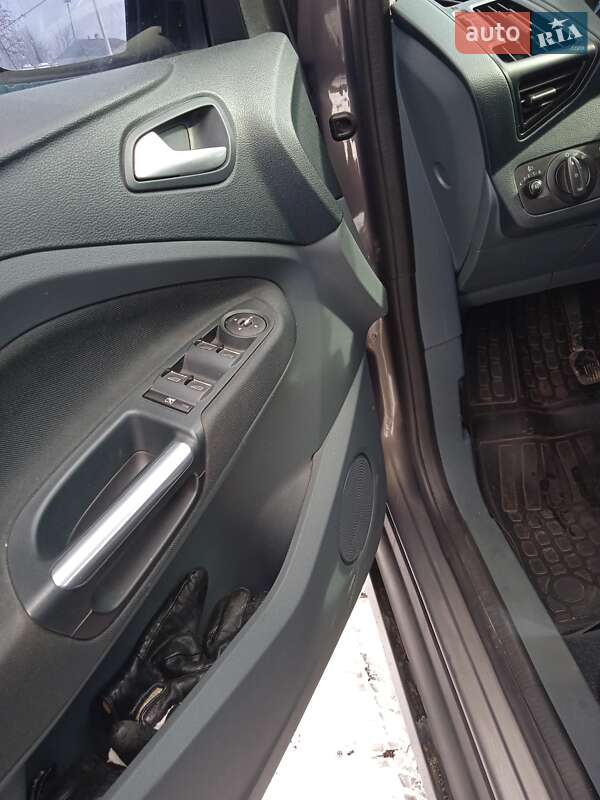 Мінівен Ford C-Max 2013 в Конотопі